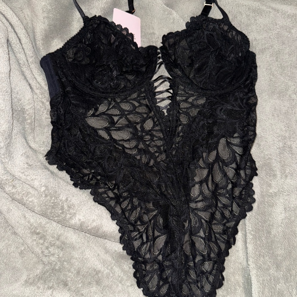 Savage X Fenty Black Lace Chemise